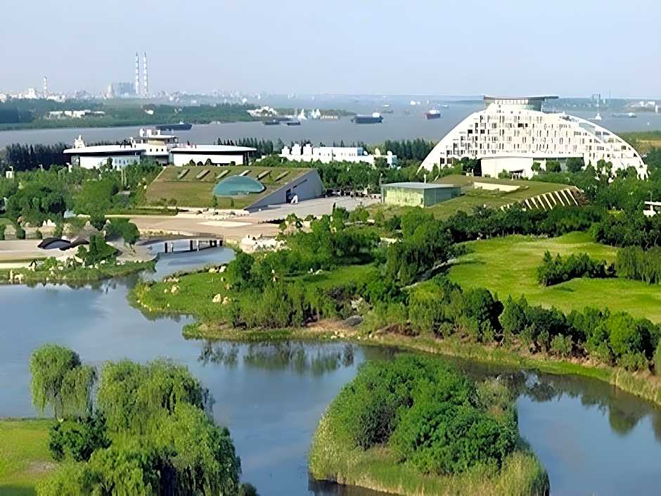 Jinling Runyang Bridge Hotel