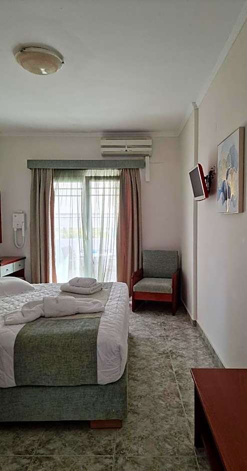 Hotel Dionysis Studios