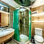 South & North International Apartment (Kam Rueng Plaza)-Free shuttle bus/Snack during Canton Fair