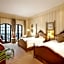 Rocks Hotel