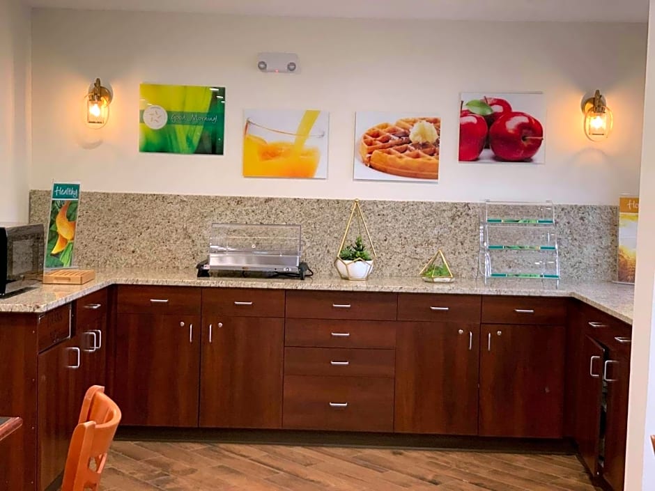Quality Inn & Suites Prestonsburg next to Mountain Arts Center
