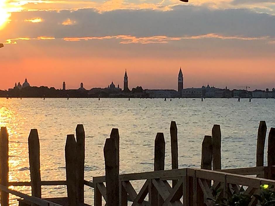 Hotel Villa Laguna