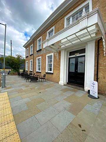 The Great Western Hotel