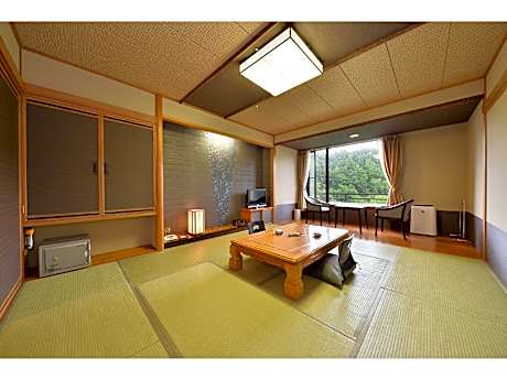 Japanese Style Family Room