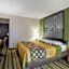 Super 8 by Wyndham College Park Wash DC Area