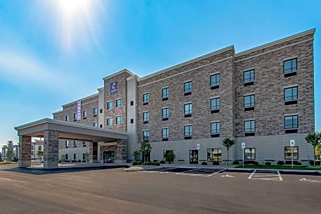 Comfort Suites Grove City - Columbus South