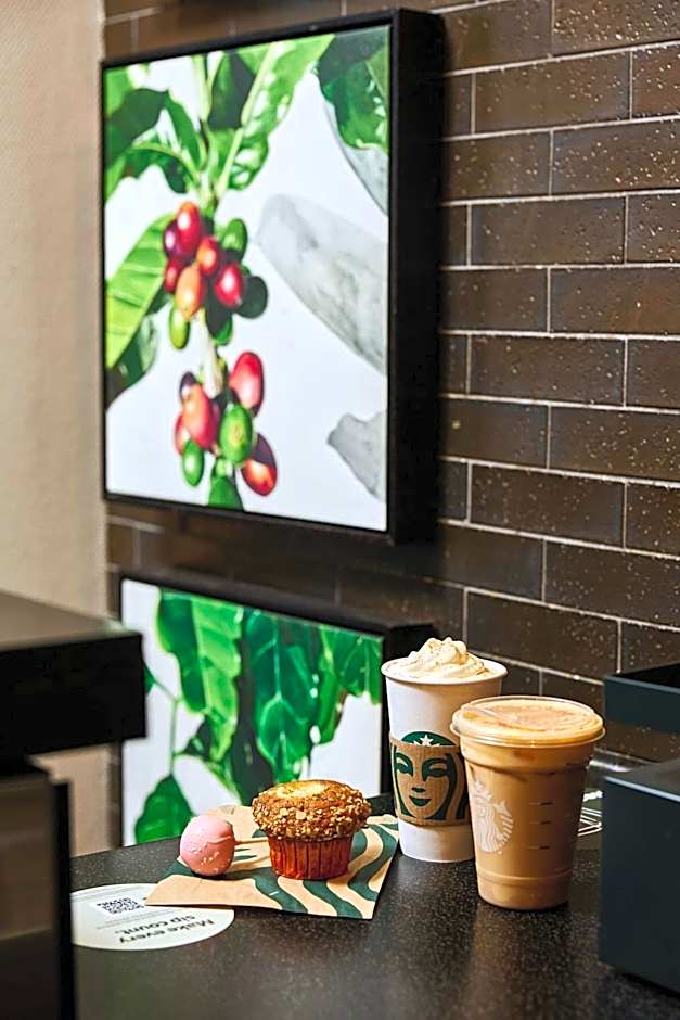 Renaissance Chicago O'Hare Suites Hotel