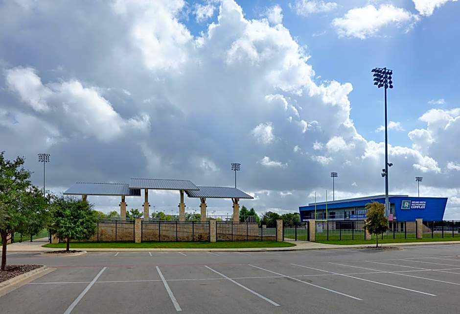 Holiday Inn Express & Suites Austin - Round Rock By IHG