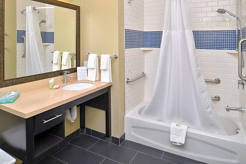 Staybridge Suites Rochester By IHG