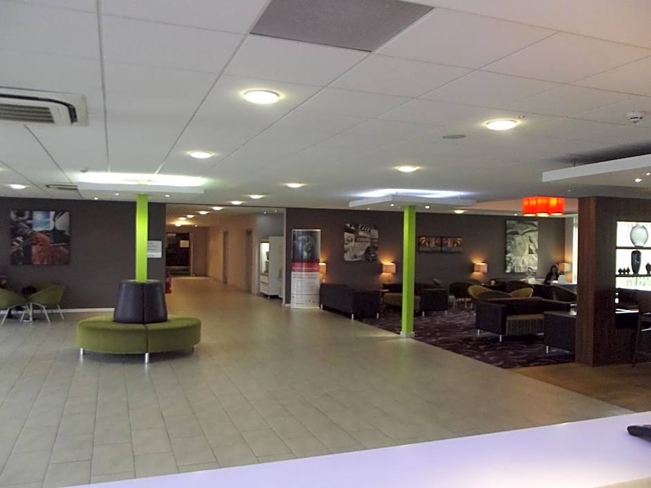 Holiday Inn Express Preston South By IHG