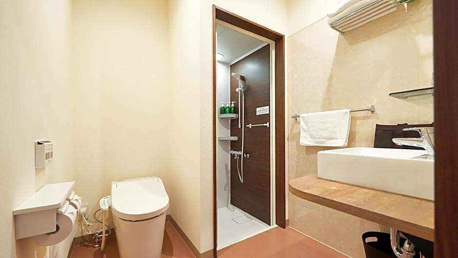 Hotel KAN-RAKU Honjo Waseda Ekimae