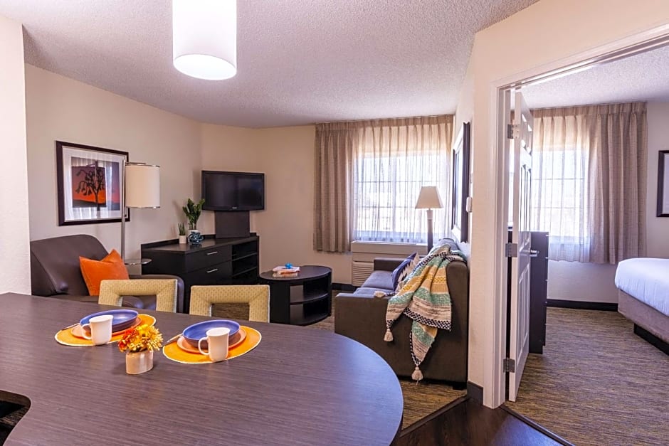 Sonesta Simply Suites Irvine East Foothill