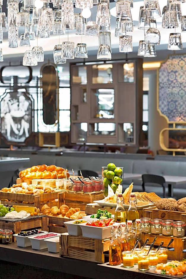 Renaissance® Vienna Schonbrunn Hotel