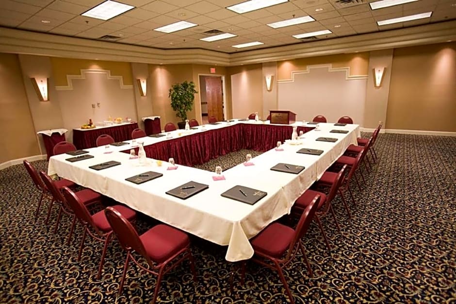 Holiday Inn - Executive Center-Columbia Mall, an IHG Hotel