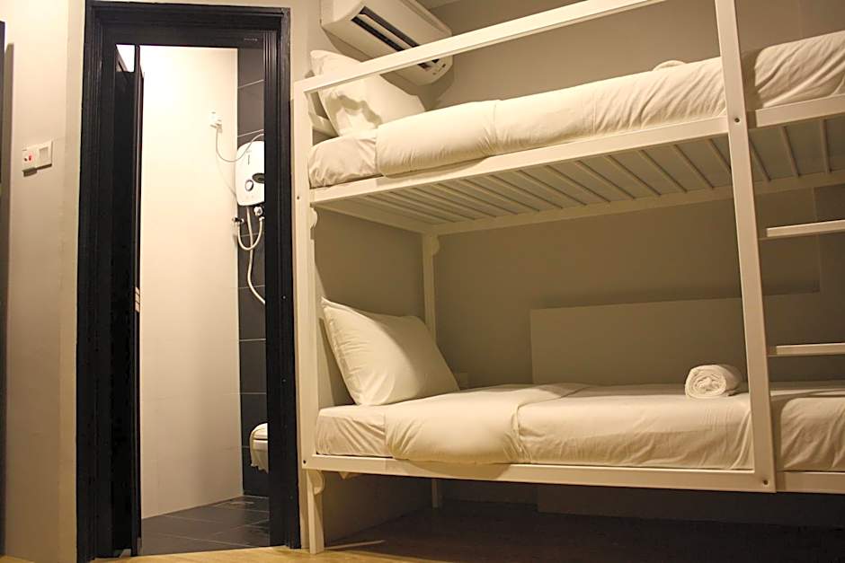 Photo 1 of 6 of Bunk Bed Room