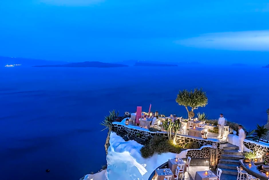 Andronis Luxury Suites
