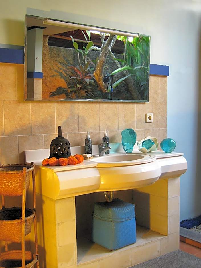 Villa Shantitara Bungalows