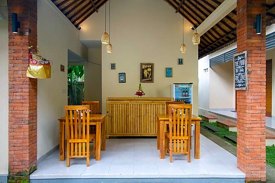 Buah Naga Sari Guest House