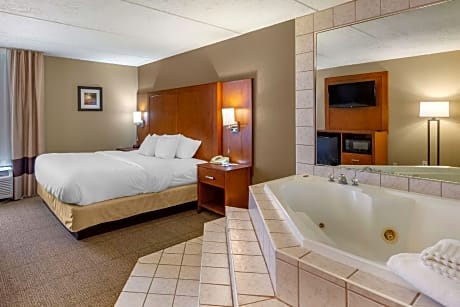 1 King Bed, Nonsmoking
