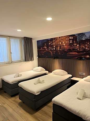 Quadruple Room - Basement