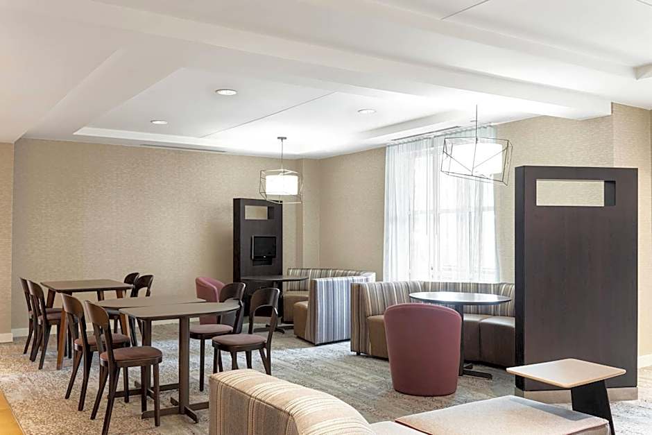 Courtyard by Marriott Charlottesville - University Medical Center