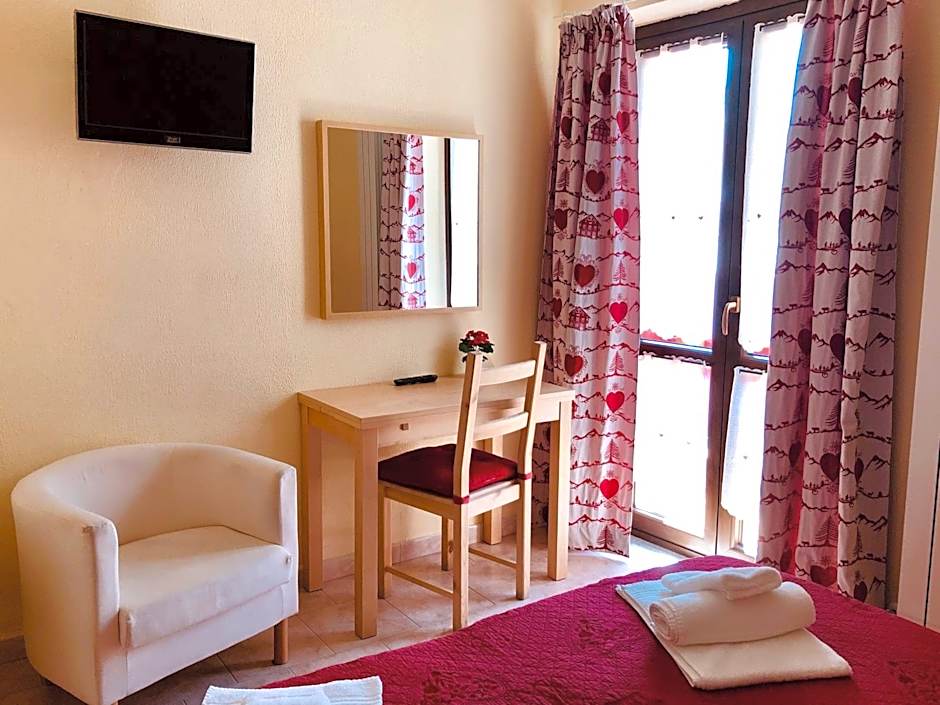 Hotel Piccolo Chalet