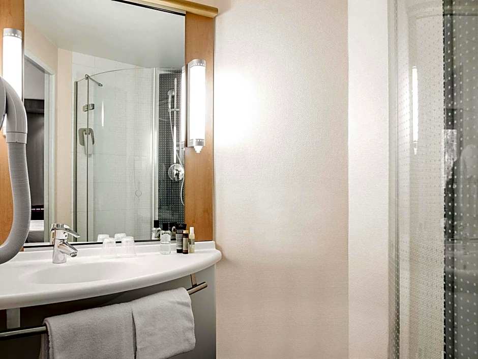 ibis Paris Meudon Velizy