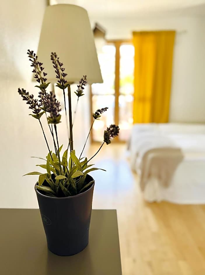 Hotell Bistro Port Sud