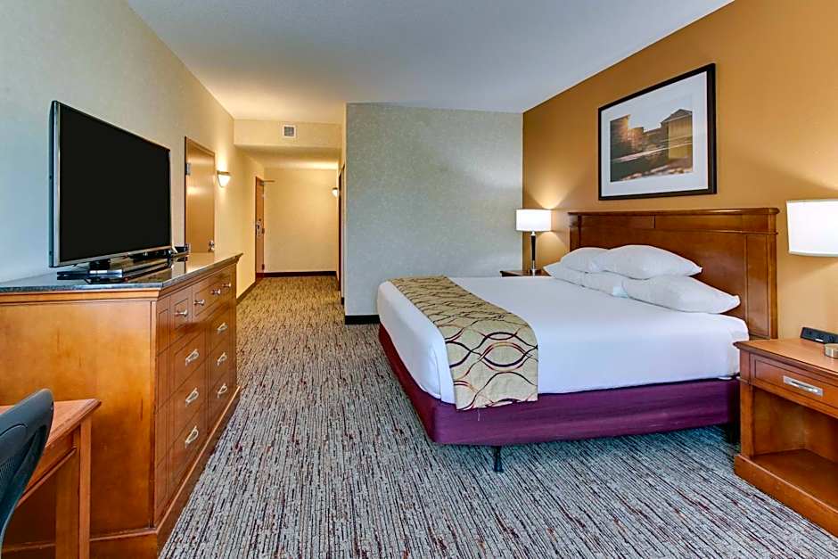 Drury Inn & Suites Meridian