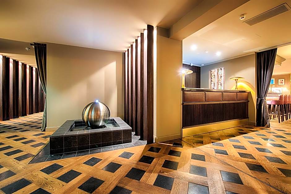 Mondrian Suites Berlin am Checkpoint Charlie