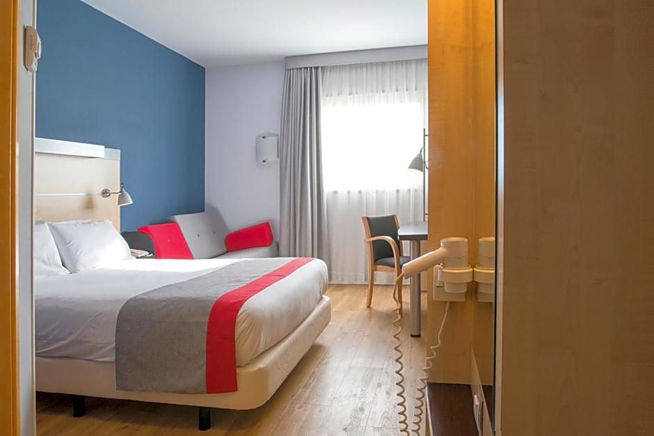 Holiday Inn Express Valencia Bonaire By IHG