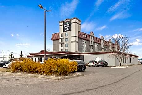 Emerald Hotel & Suites Calgary Airport