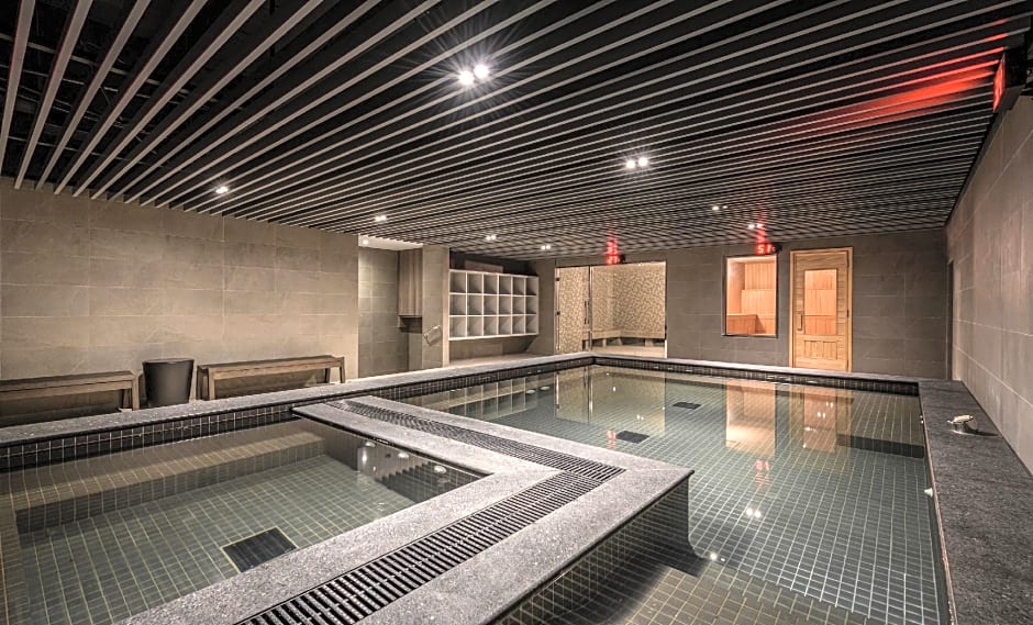 Lakeshore Hotel Tainan