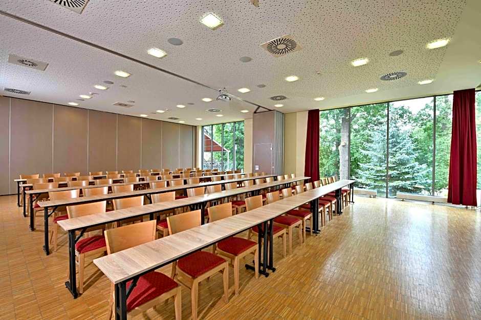 LH Parkhotel Hluboka Nad Vltavou Congress & Wellness