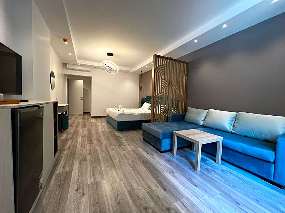Onyx Pyramids Boutique Hotel