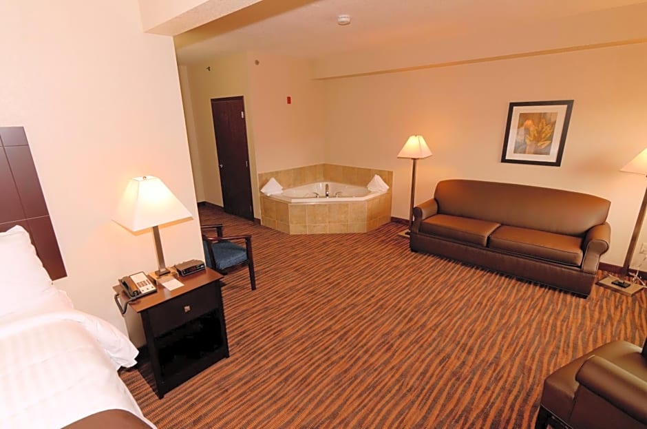 Cobblestone Inn & Suites - Denison | Oak Ridge