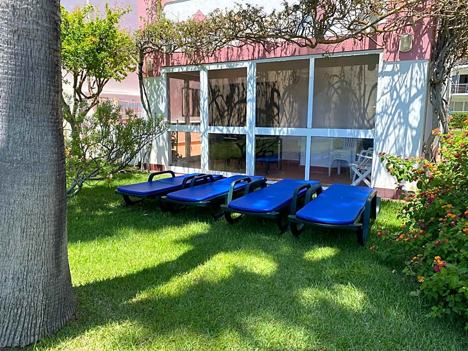 Beach House Golden Club