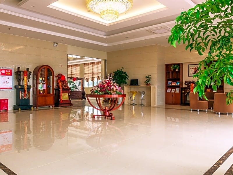 GreenTree Inn JiangSu Wuxi Jiangyin Huashi Avenue Huaxi Village Business Hotel