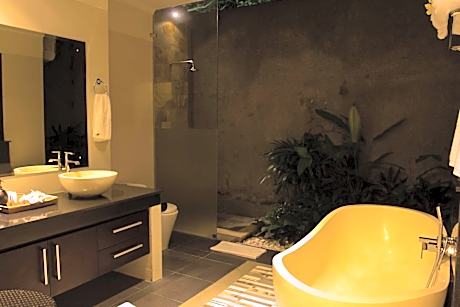 One-Bedroom Villa with Private Pool