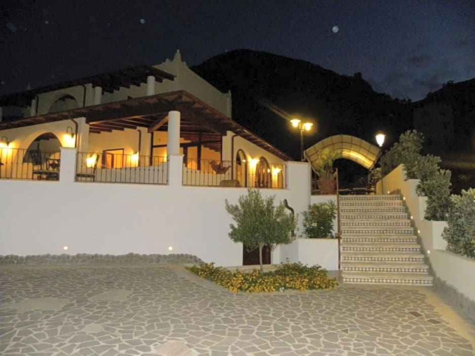 Hotel Borgo Eolie