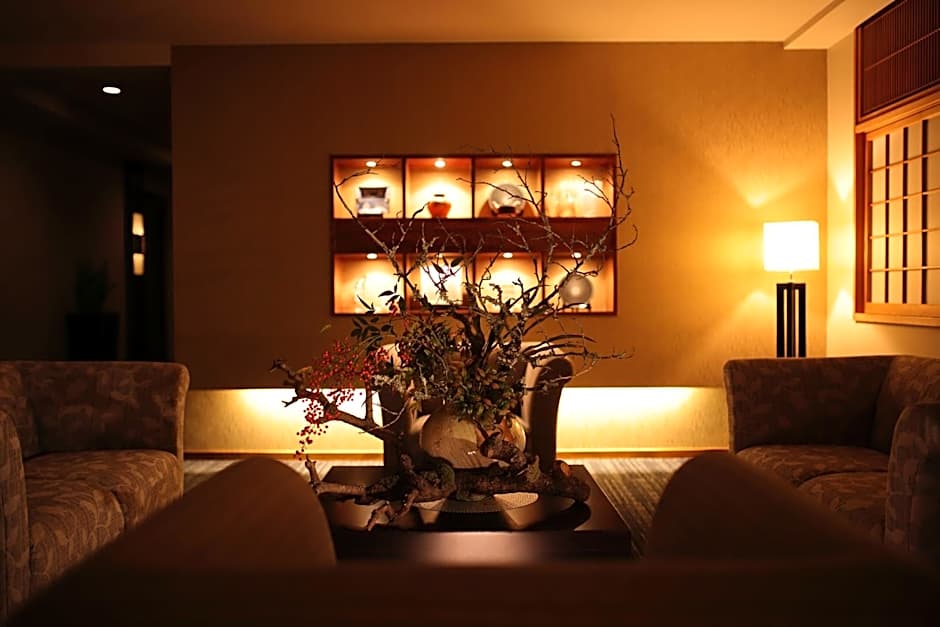 Ryotei Matsuya Honkan Suizenji