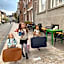 Hostel Roots
