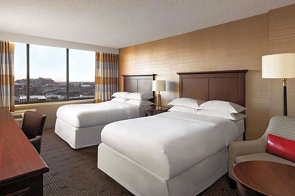 Sheraton Philadelphia University City Hotel