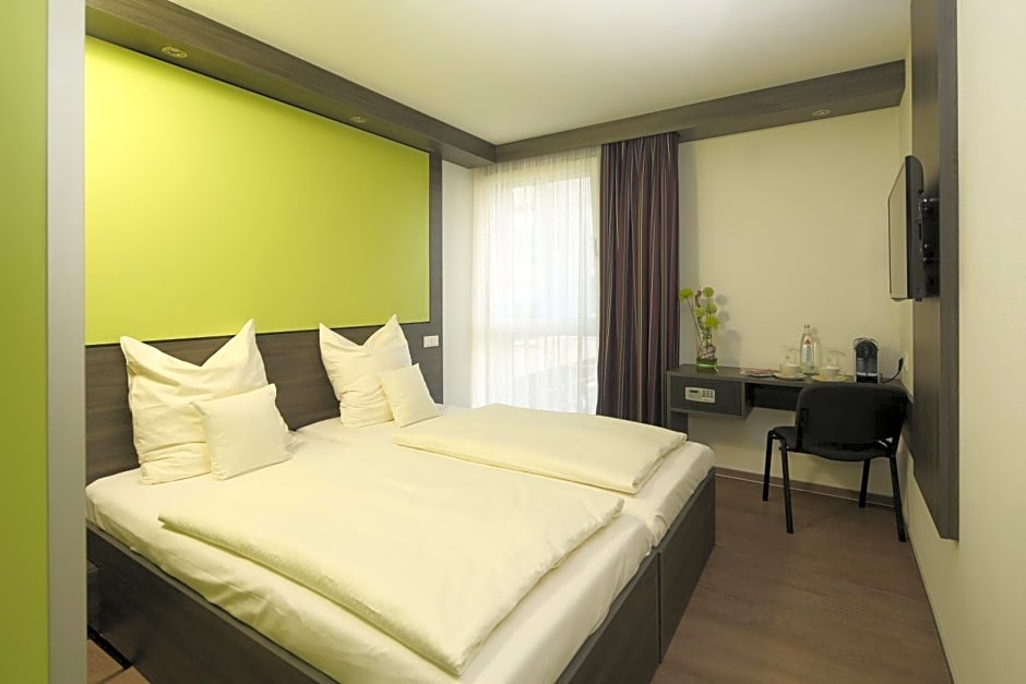 Economy-Hotel