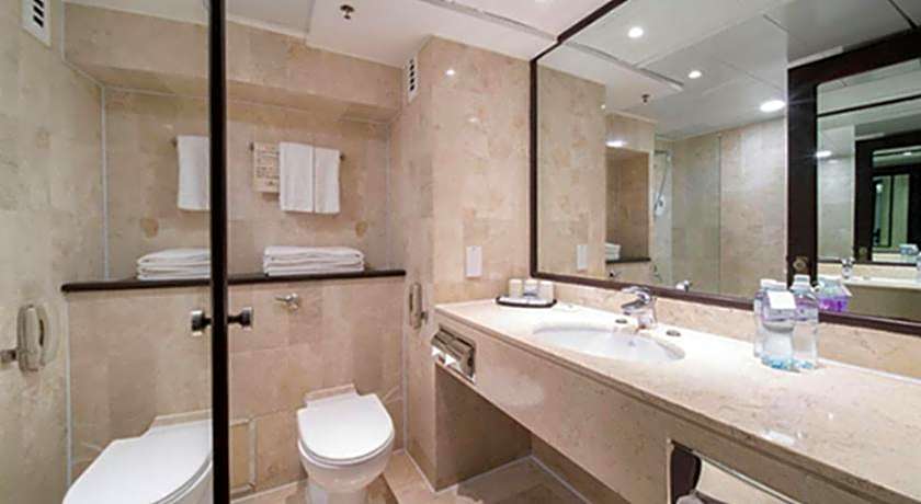 Regal Oriental Hotel