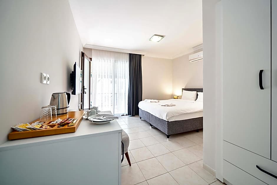 Dedeminn Garden Hotel