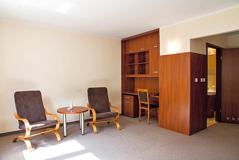 Warsaw Apartments Magnolie