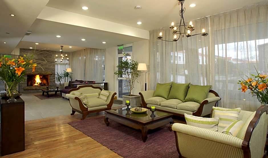 Cilene Del Faro Suites & Spa