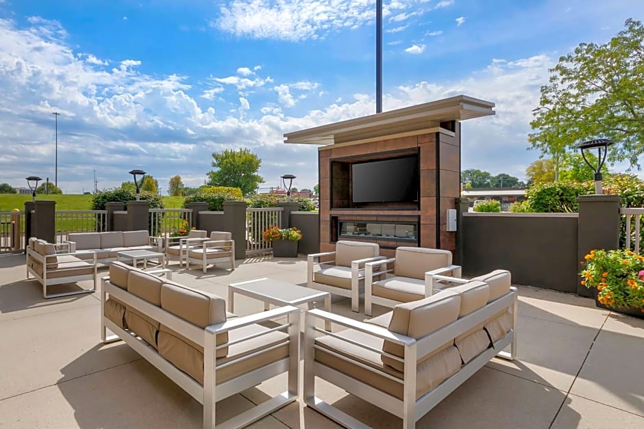 La Quinta Inn & Suites by Wyndham Des Moines West Clive