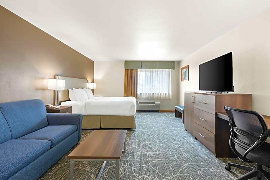 Best Western West Towne Suites